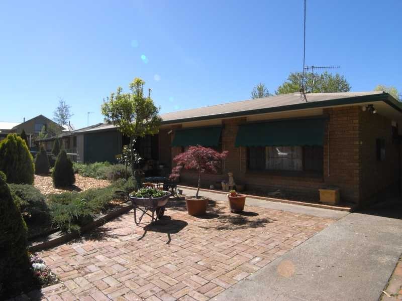 94 Albury Street, Tumbarumba NSW 2653