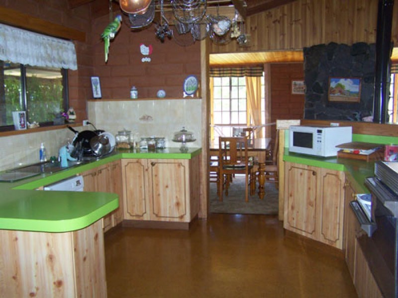 13 Bogong Street, Tumbarumba NSW 2653