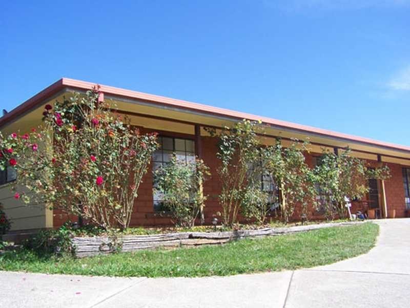 13 Bogong Street, Tumbarumba NSW 2653