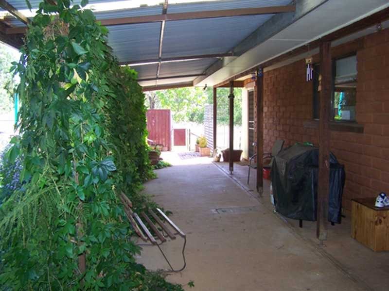 13 Bogong Street, Tumbarumba NSW 2653