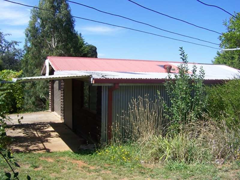 13 Bogong Street, Tumbarumba NSW 2653