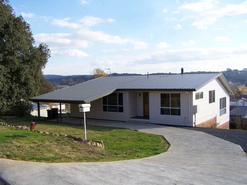 93 Gilbert Street, Tumbarumba NSW 2653