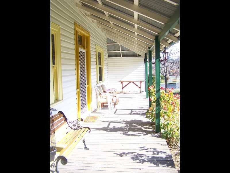 10 Regent Street, Tumbarumba NSW 2653