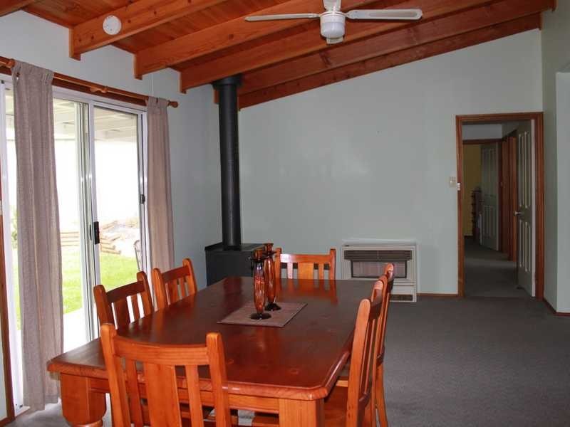 2 Kent Street, Tumbarumba NSW 2653