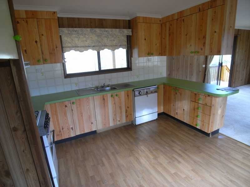 8 Lyne Street, Tumbarumba NSW 2653