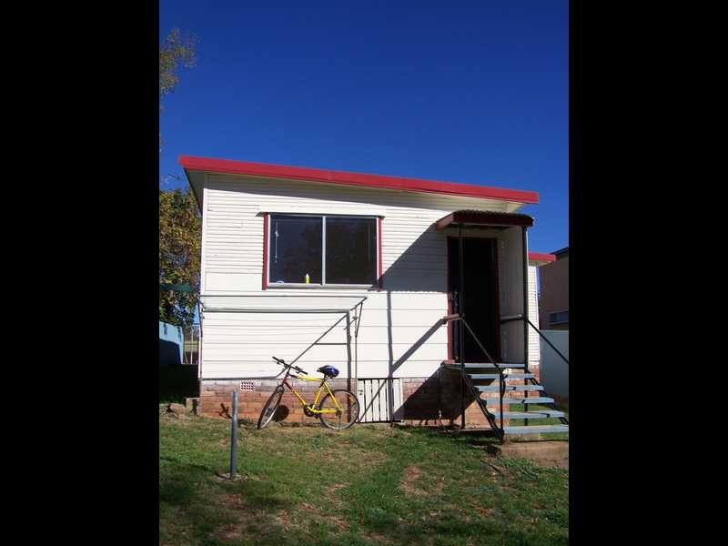 2/11 Bridge Street, Tumbarumba NSW 2653