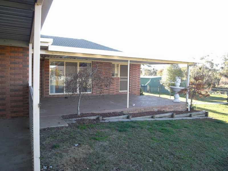 112 Albury Street, Tumbarumba NSW 2653