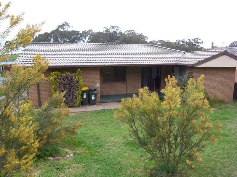 3 Lynne Street, Tumbarumba NSW 2653