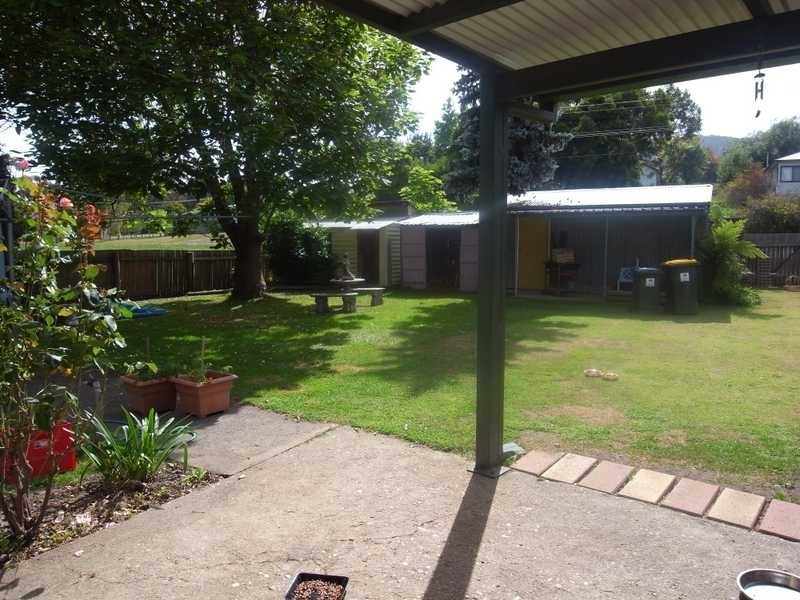 92 The Parade, Tumbarumba NSW 2653