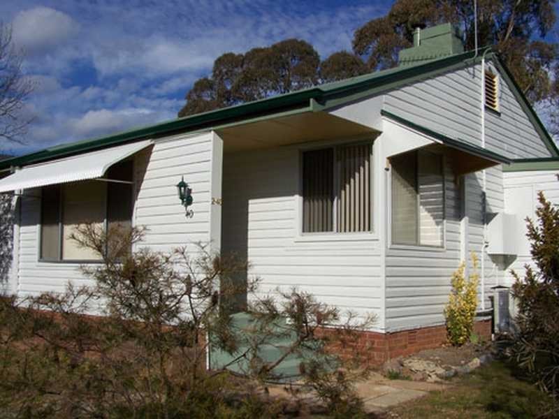 2/40 Bridge Street, Tumbarumba NSW 2653