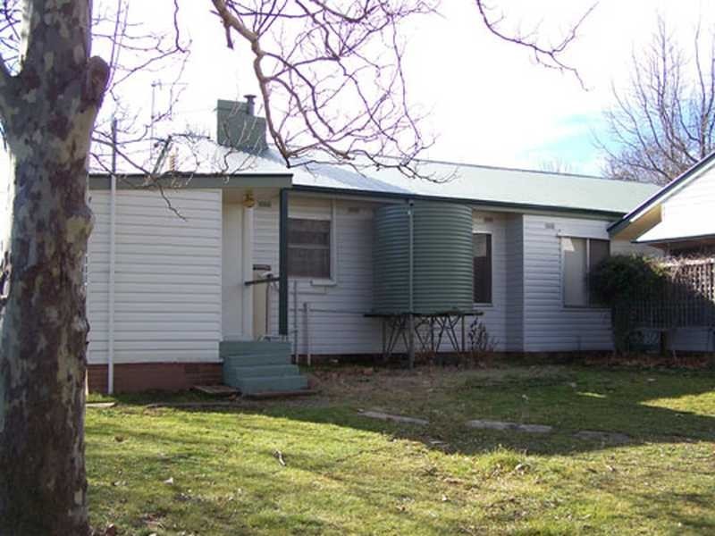 2/40 Bridge Street, Tumbarumba NSW 2653