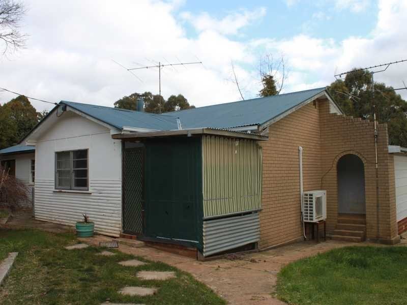 2245 Batlow Road, Laurel Hill NSW 2649