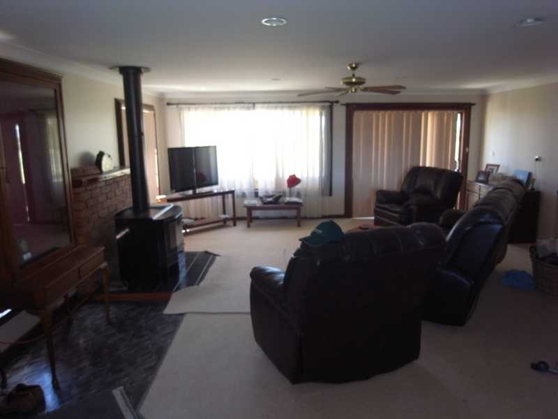 744 Coppabella, Rosewood NSW 2652