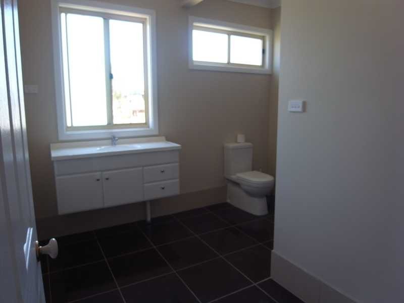 744 Coppabella, Rosewood NSW 2652