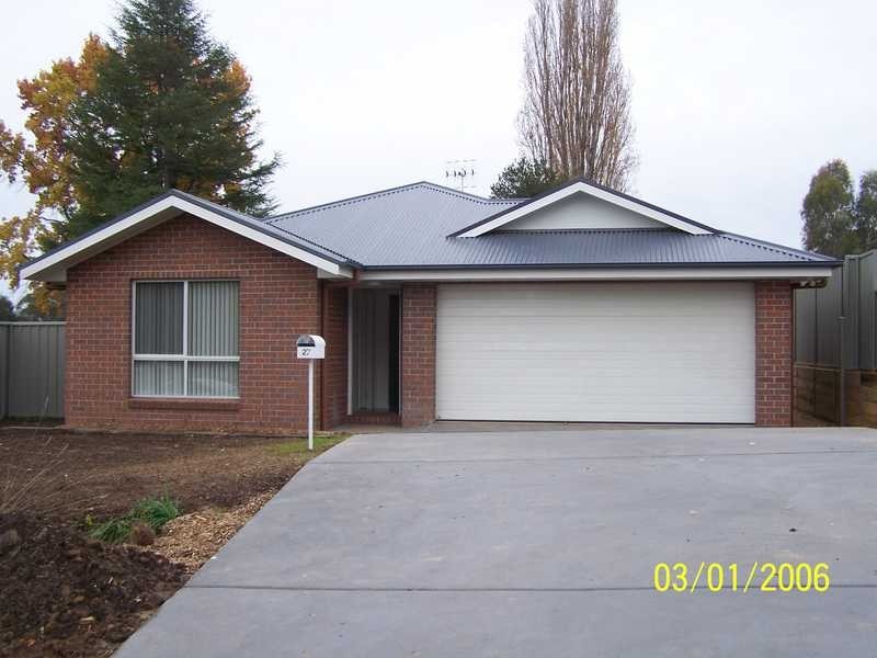 27 Kent Street, Tumbarumba NSW 2653