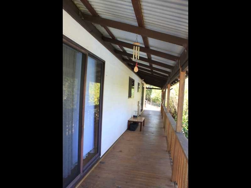 8 Lyne Street, Tumbarumba NSW 2653