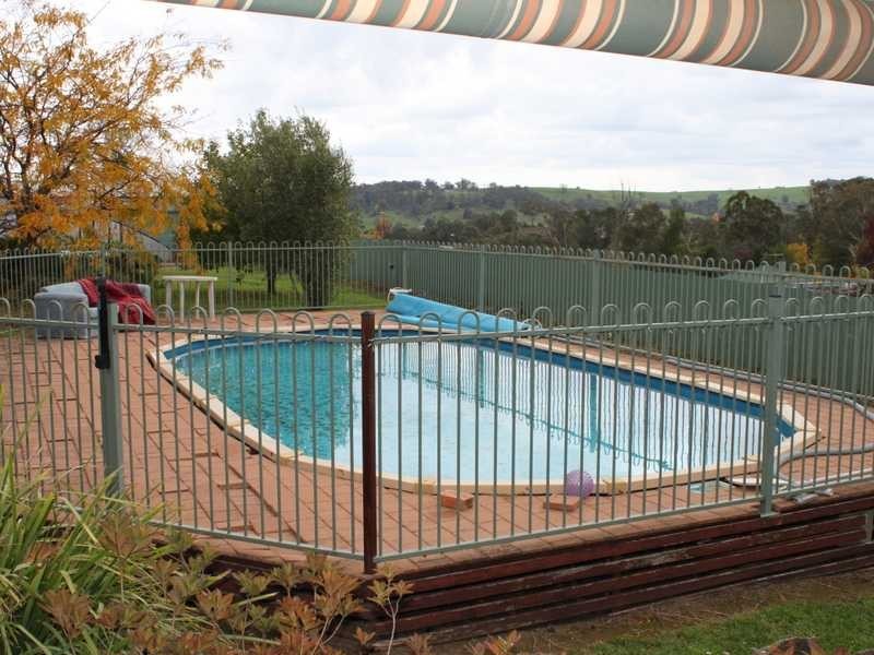 9 Power Street, Tumbarumba NSW 2653