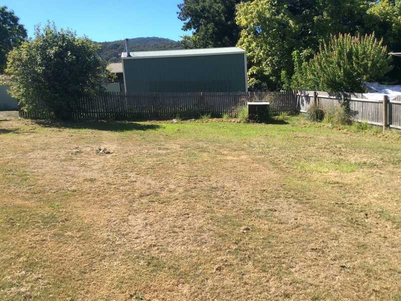 32 Winton St, Tumbarumba NSW 2653