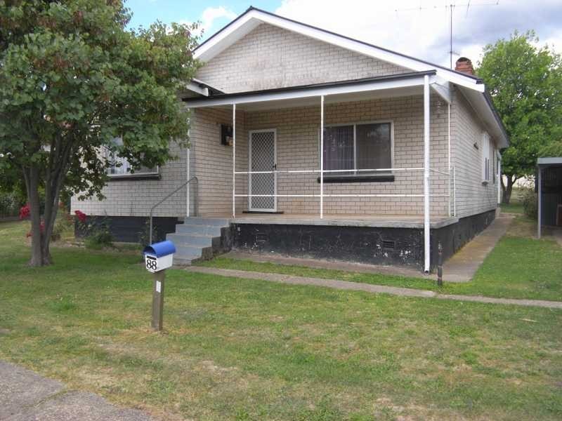 88 Murray Street, Tumbarumba NSW 2653