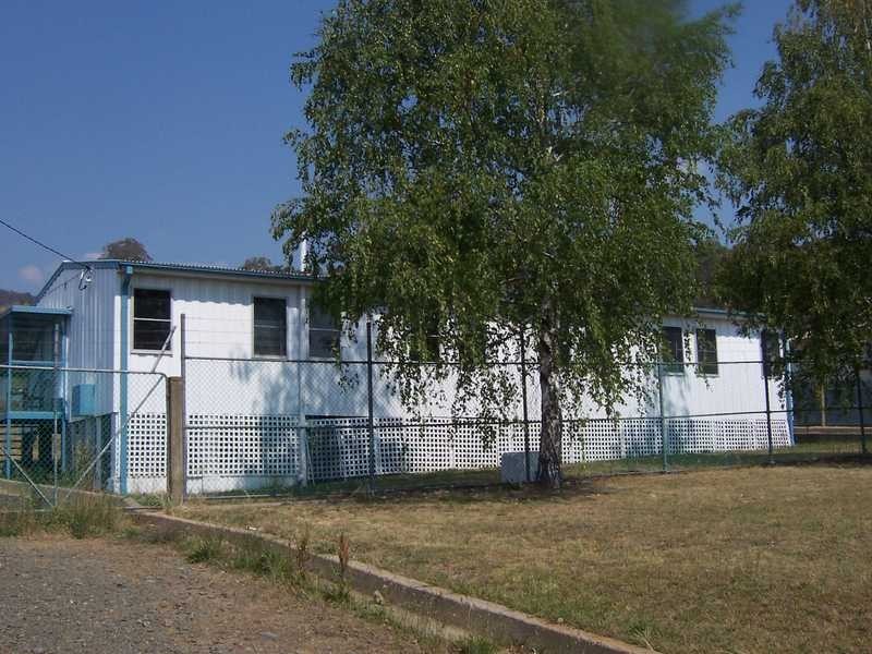 5/6 Gilbert St, Tumbarumba NSW 2653