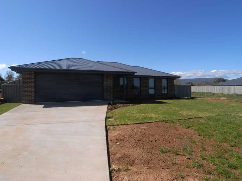 16 Burgun Drive, Tumbarumba NSW 2653