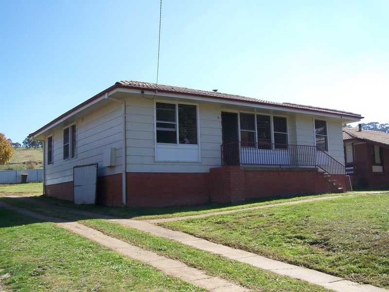 17 Mate Street, Tumbarumba NSW 2653