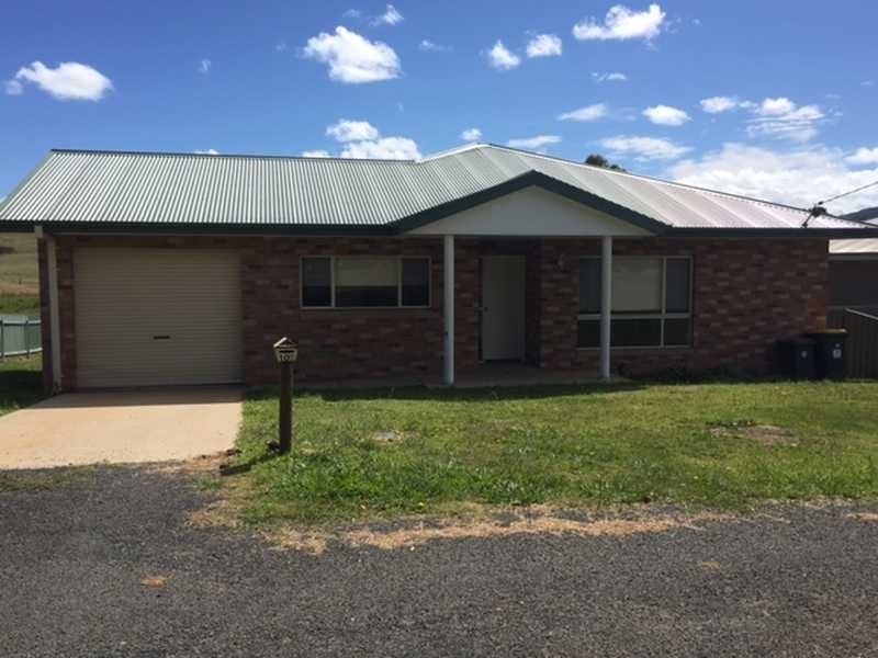 102 Albury Street, Tumbarumba NSW 2653
