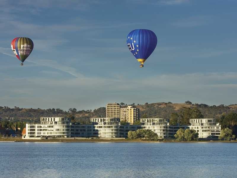 53/11 Eastlake Parade, Kingston ACT 2604