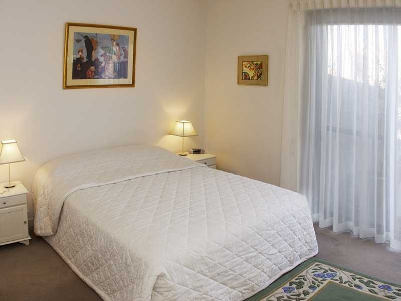 53/11 Eastlake Parade, Kingston ACT 2604