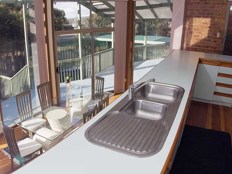 18 Bourchier Close, Calwell ACT 2905