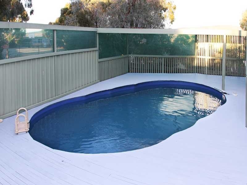 18 Bourchier Close, Calwell ACT 2905