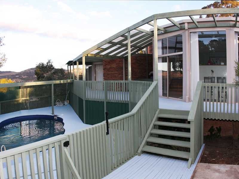 18 Bourchier Close, Calwell ACT 2905