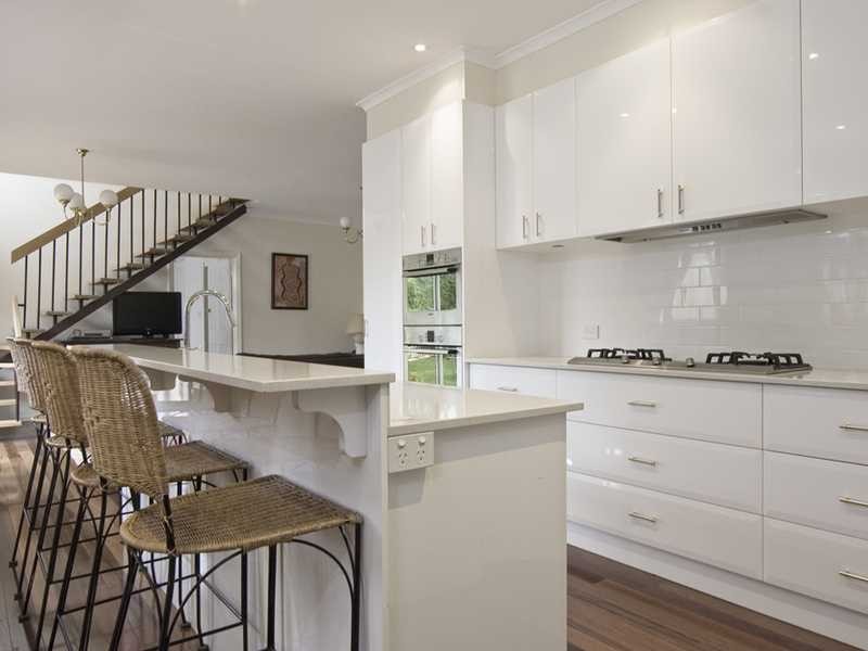 12 Belmore Gardens, Barton ACT 2600