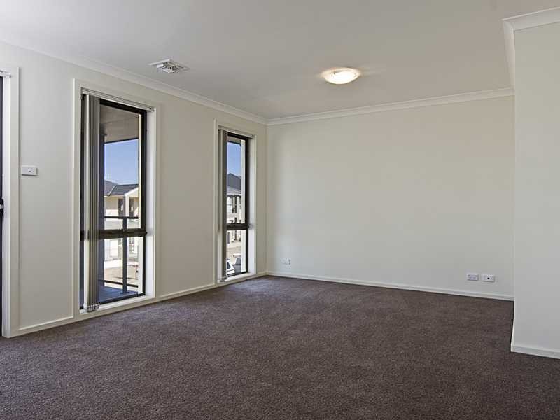 15 Devlin Street, Gungahlin ACT 2912