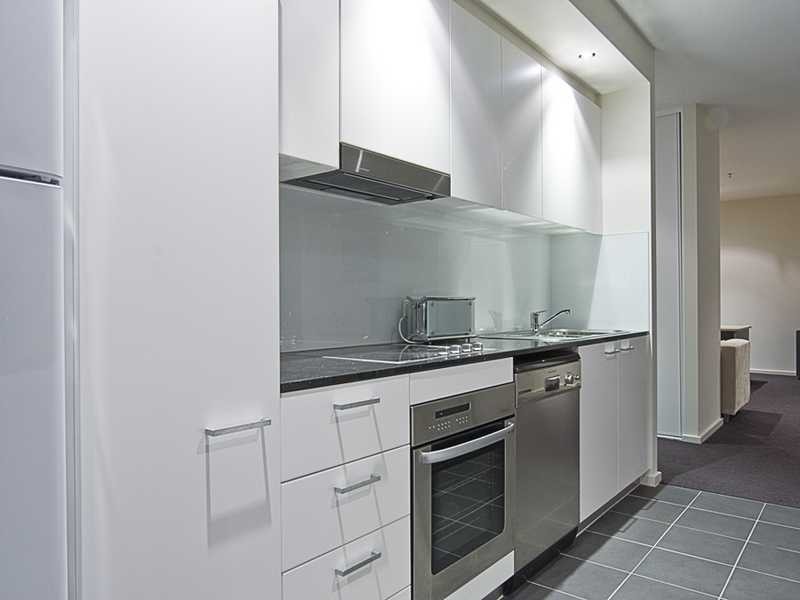 80/2 THE METROPOLITAN Edinburgh Avenue, Canberra ACT 2600
