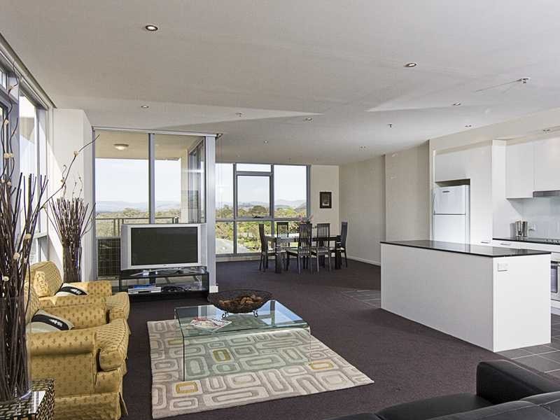 80/2 THE METROPOLITAN Edinburgh Avenue, Canberra ACT 2600