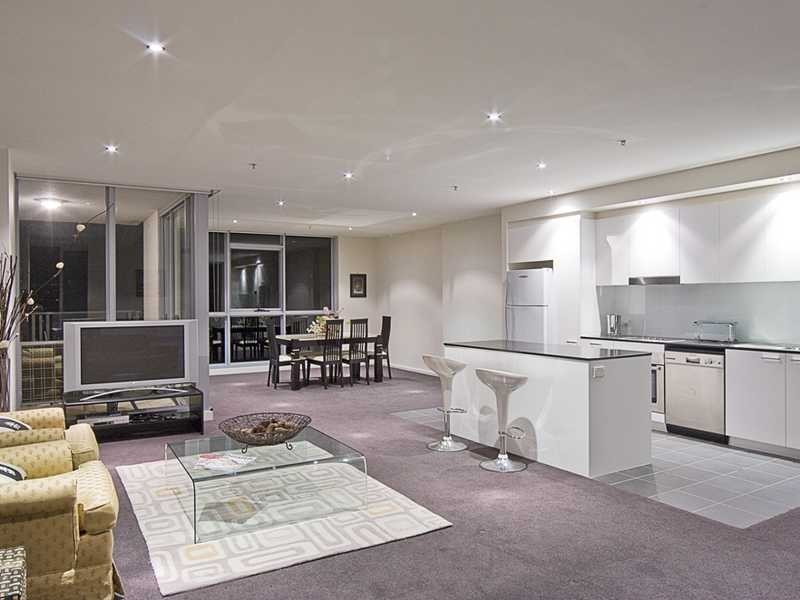 80/2 THE METROPOLITAN Edinburgh Avenue, Canberra ACT 2600