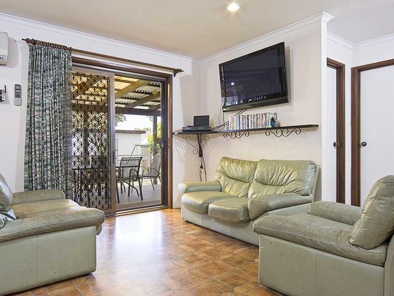 24 Stacy Street, Gowrie ACT 2904