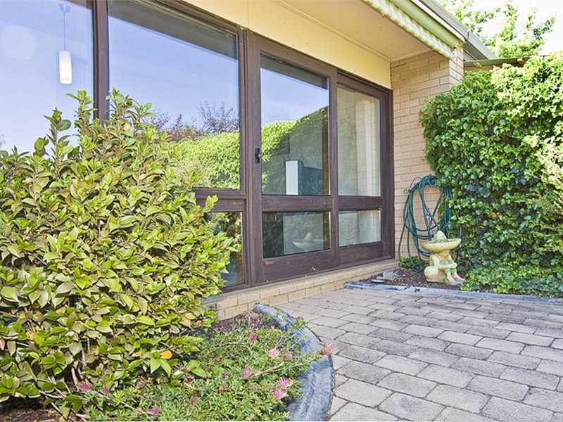 44 Bungonia Street, Narrabundah ACT 2604