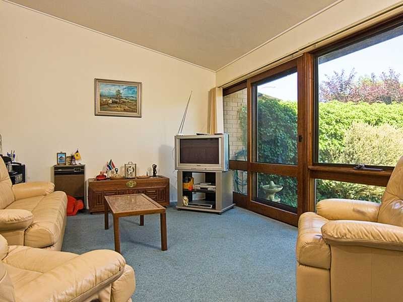 44 Bungonia Street, Narrabundah ACT 2604