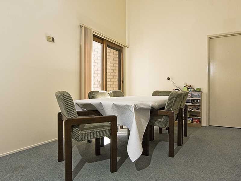 44 Bungonia Street, Narrabundah ACT 2604