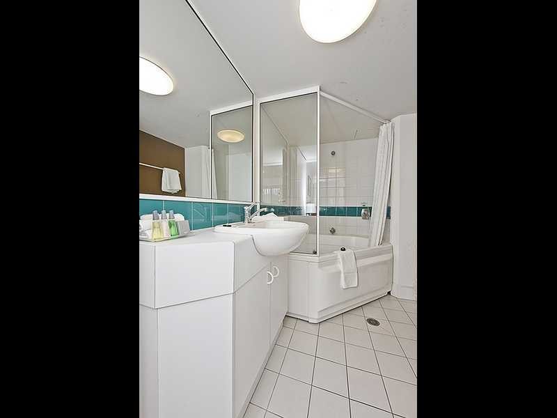 104 James Court 74 Northbourne Avenue, Braddon ACT 2612