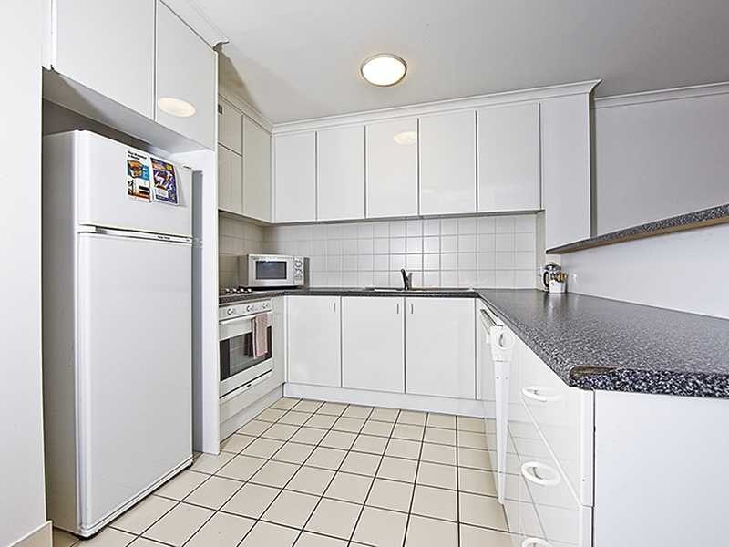 104 James Court 74 Northbourne Avenue, Braddon ACT 2612