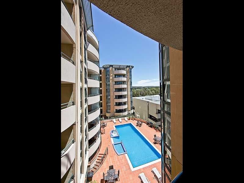 104 James Court 74 Northbourne Avenue, Braddon ACT 2612