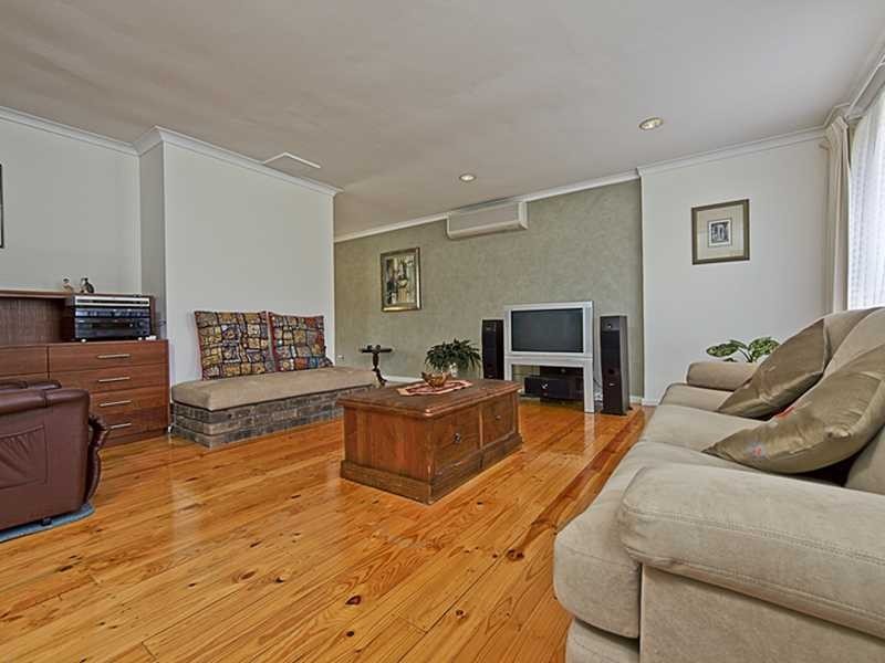 3 De Chair Street, Deakin ACT 2600