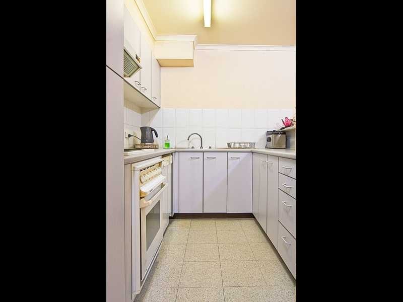 17/9 Howitt Street, Kingston ACT 2604