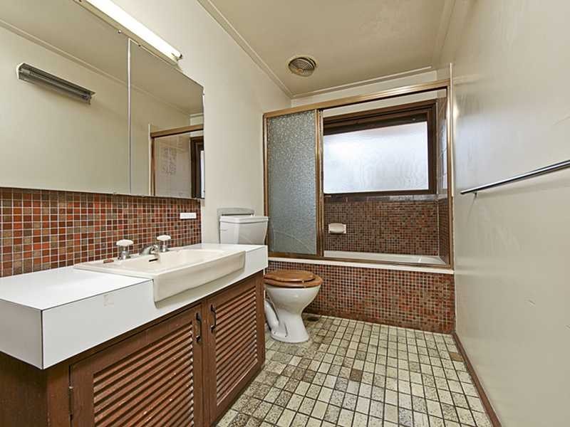 13 Ardlethan Street, Fisher ACT 2611