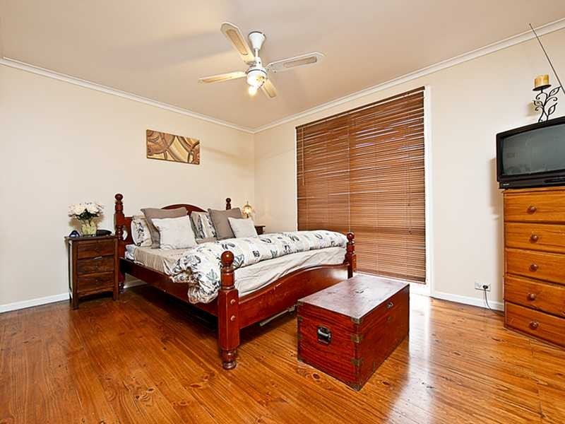 76 Armstrong Crescent, Holt ACT 2615