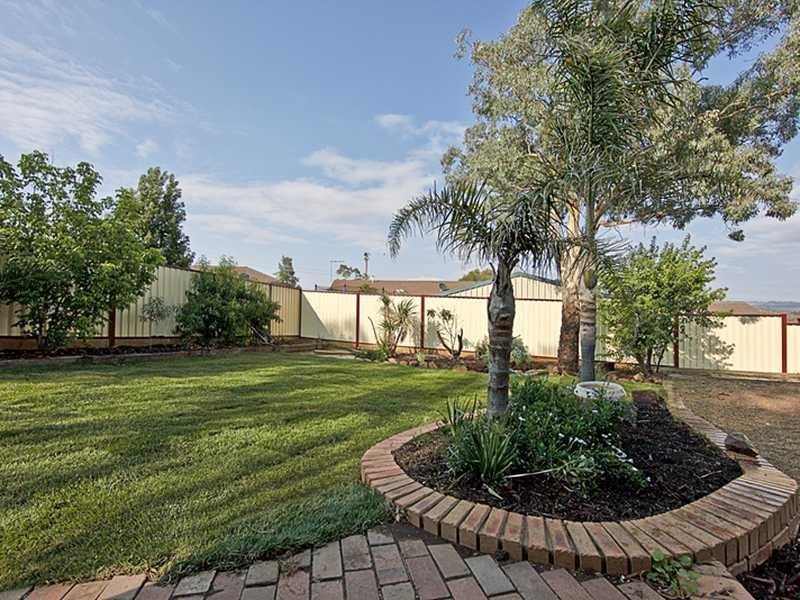 117 Gilmore Road, Queanbeyan NSW 2620