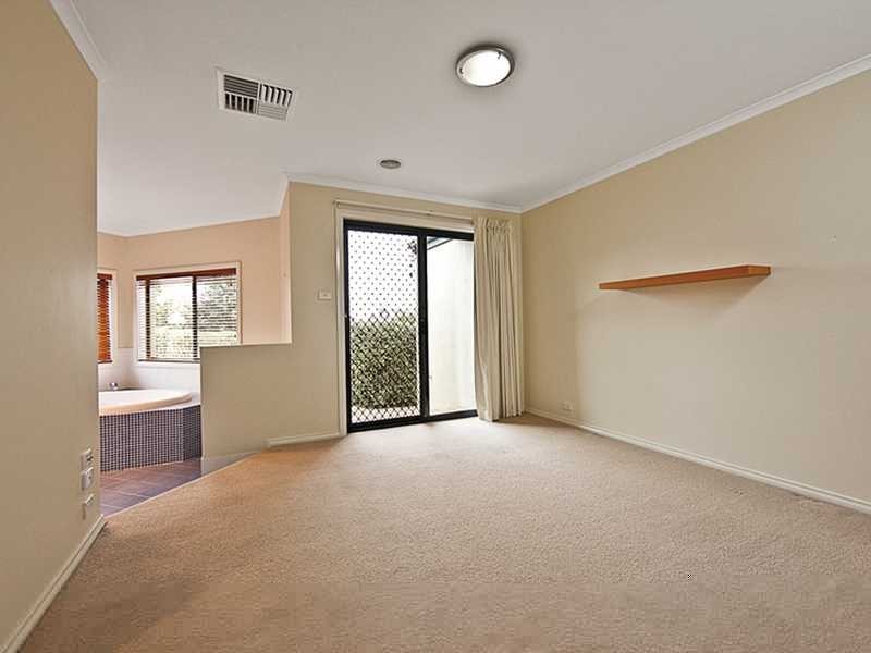 1 Dee Street, Amaroo ACT 2914